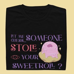 Skyrim SweetRoll Tee - Funny gamer shirt